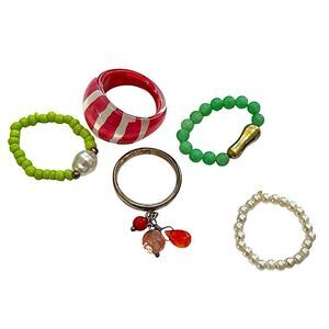 🌴 Bundle of 5 Youth/Teen Rings – Seed Bead, Acrylic, Pearl, Charms Size 8-10